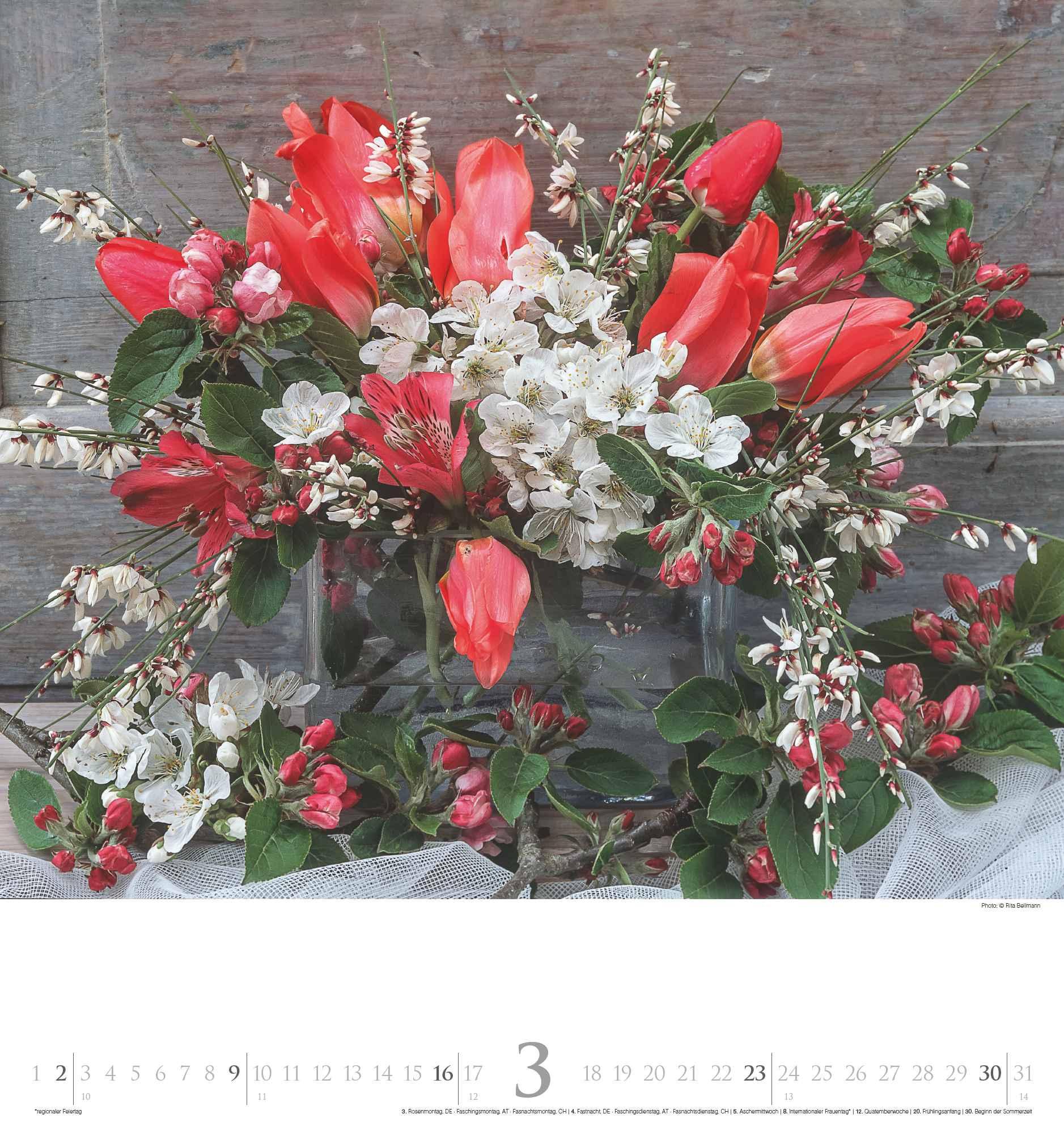 Bouquets 2025 - Foto-Kalender - Wand-Kalender - 45x48 - Blumen-Kalender