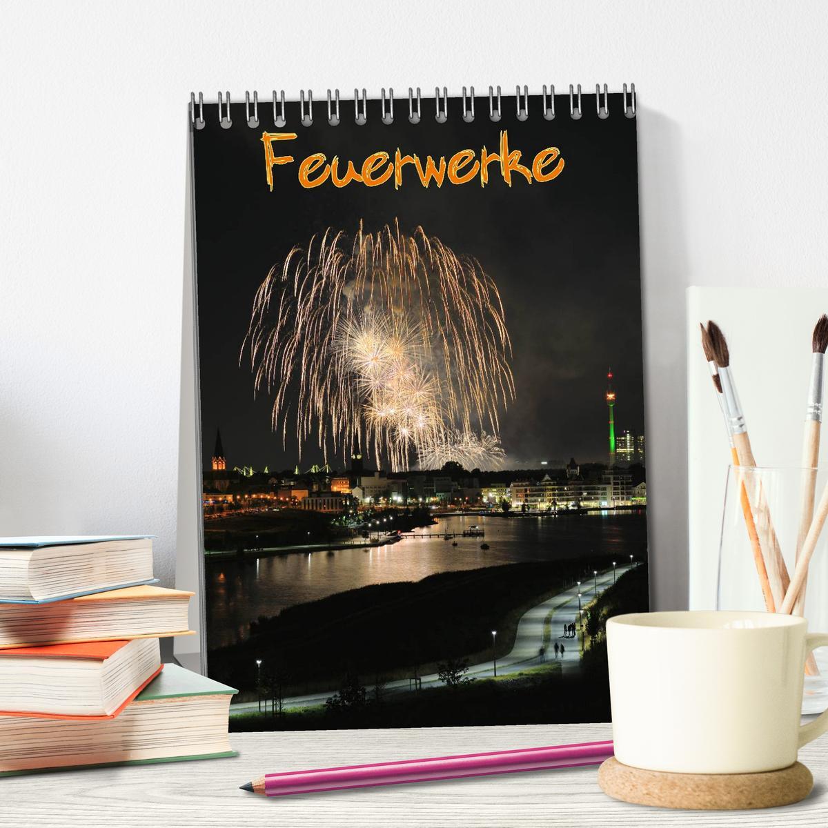 Feuerwerke Terminplaner (Tischkalender 2025 DIN A5 hoch), CALVENDO Monatskalender