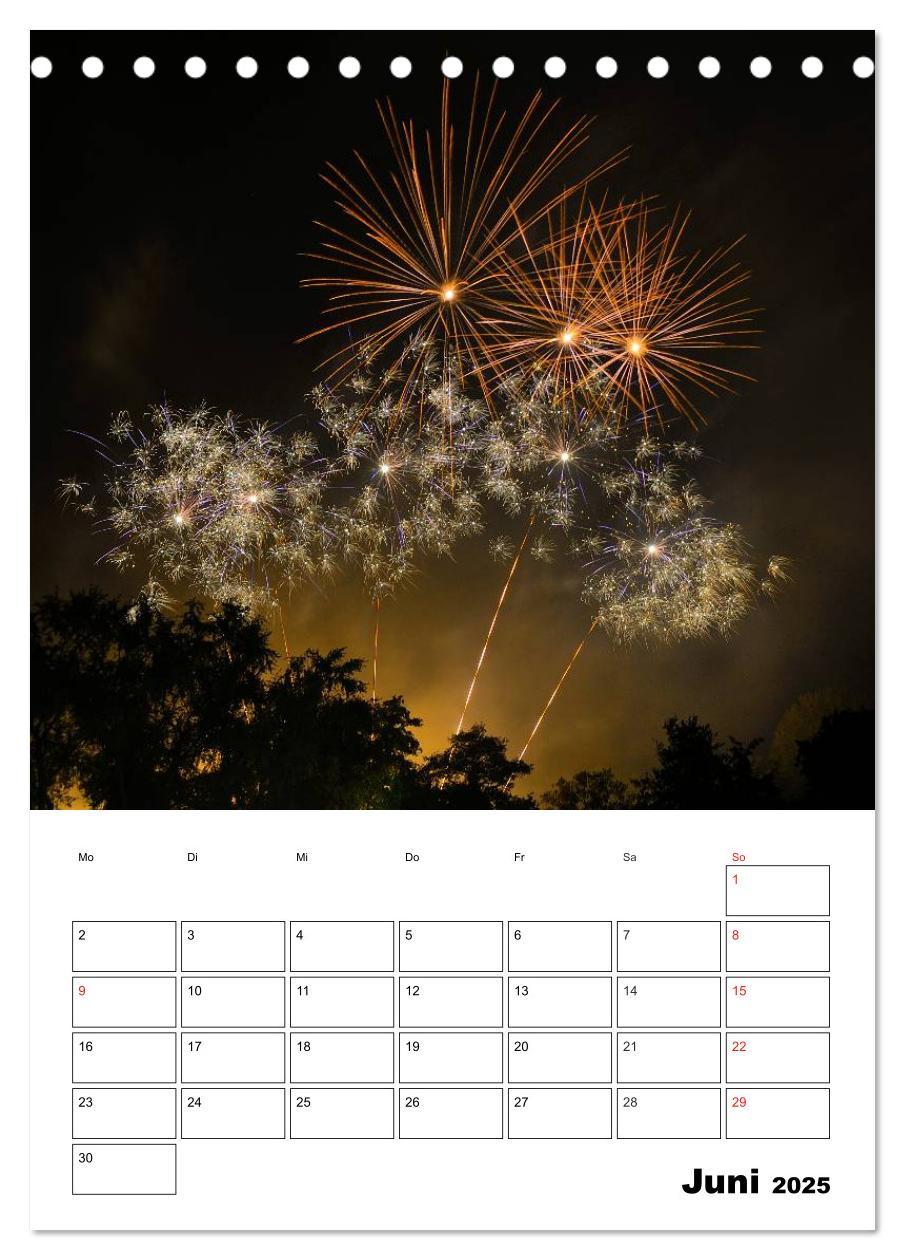 Feuerwerke Terminplaner (Tischkalender 2025 DIN A5 hoch), CALVENDO Monatskalender