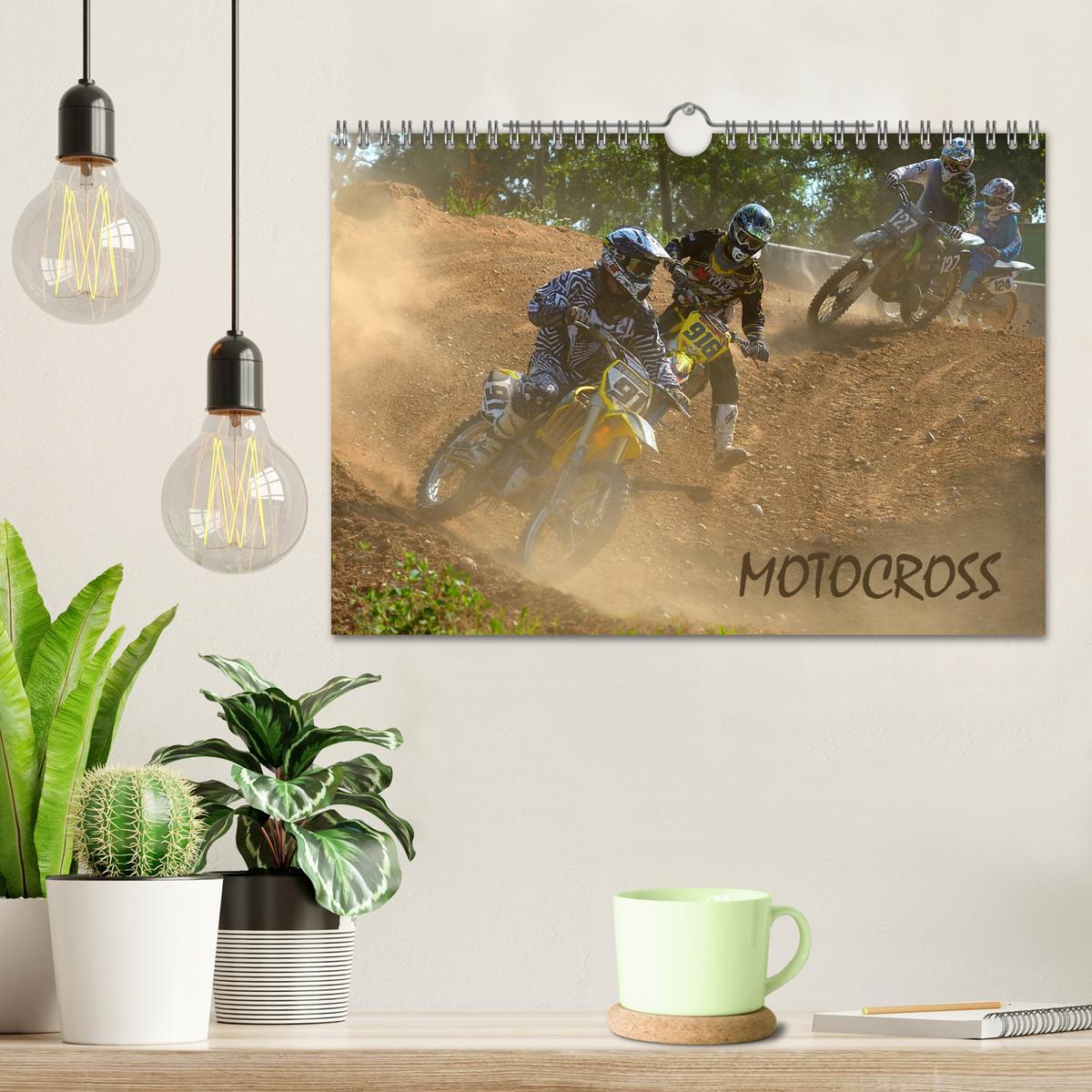 Motocross (Wandkalender 2025 DIN A4 quer), CALVENDO Monatskalender