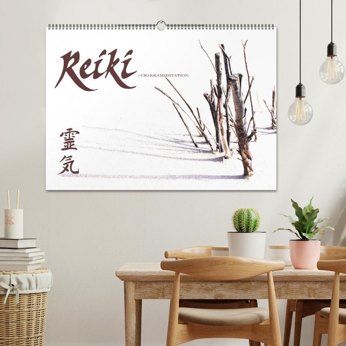 REIKI - Chakrameditation (Wandkalender 2025 DIN A2 quer), CALVENDO Monatskalender